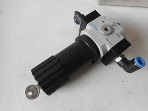 FESTO LRS LOCKABLE PRESSURE REGULATOR -- LRS-D-I-MIDI -- 194629 -- METAL BODIED - Picture 1 of 4