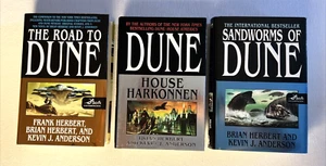 3 Dune HC Bücher: Road to Dune, House Harkonnen & Sandworms of Dune - Bild 1 von 11