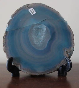Quality Agate With Display Stand Natural Geology Mineral Stone Blue D-34 - Picture 1 of 2