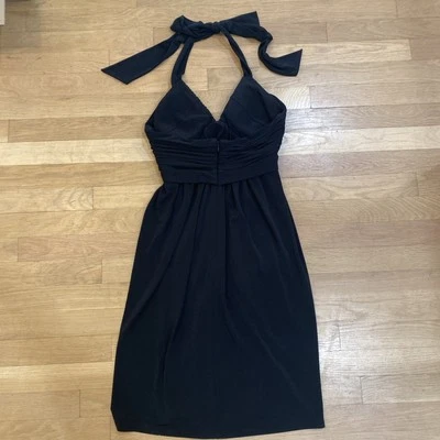 Mini vestido para mujer Max and Cleo negro talla 4 línea en V halter con acento de piedras preciosas lisas  Foto 1 de 4