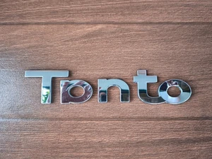 DAIHATSU TANTO 2003-2007 HAYON EMBLÈME BADGE LETTRAGE AUTHENTIQUE OEM - Photo 1/9