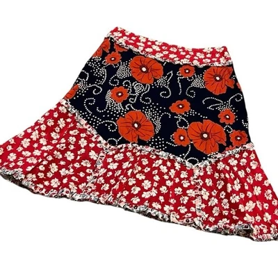 Falda PERSAMAN Nueva York Roja, Blanca, Azul Amapola 8 Volantes Forrados Florales Femenina Foto 1 de 4