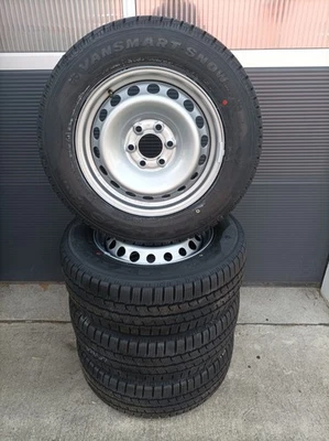 VW T7 Ford Transit Winterräder Maxxis 215/65R16 109/107T DOT25 ET50 6x120 6,5x16 - Bild 1 von 4