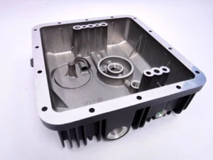 Cubo de aceite MOTO GUZZI negro modelos grandes 9764514 Oil sump black big models - Imagen 1 de 3