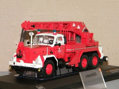 MAGIRUS DEUTZ URANUS KW 16 POMPIERS FRANCFORT IXO 1/43 Réf TRF017S