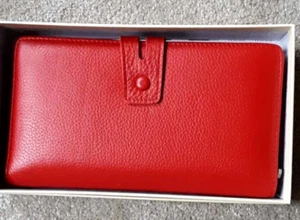 RFID - rote Echtleder Geldbörse von "It's Life" - 20 Kartenfächer + Scheckbuch - Bild 1 von 12