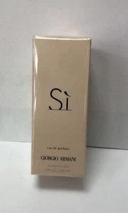 Armani Si Eau De Parfum Spray 3.4 Oz - Picture 1 of 2
