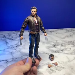 "Figura de acción Marvel Legends X-Men Wolverine Origins 20 aniversario 6""" - Imagen 1 de 4