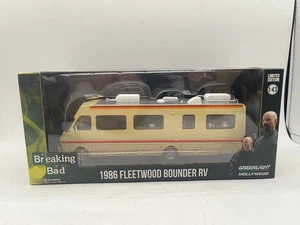 Breaking Bad Greenlight Hollywood 1986 Fleetwood Bounder RV 1:43 Vehicle - LV39 - Picture 1 of 6