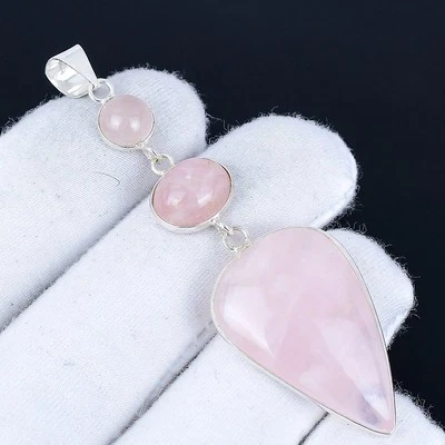 Colgante hecho a mano de cuarzo rosa enchapado en plata 925 de 3,04" Foto 1 de 3