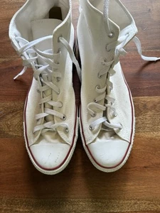 Nur 1x getragen: Halbhohe Converse in Größe 13 in weiß - Bild 1 von 8