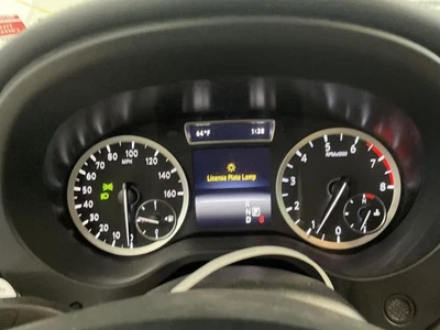 Кластер спидометра миль/ч с навигацией подходит для 17–18 INFINITI QX30 948180 - Изображение 1 из 4