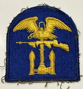 Post WWII U.S. ARMY AMPHIBIOUS COMMAND CUT EDGE PATCH WW2 - Picture 1 of 2