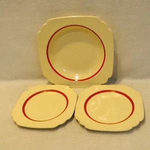 RARE VTG Homer Laughlin Century/Wells Ivory w/Red Stripe, Flat Soup & Plates Set - Picture 1 of 15