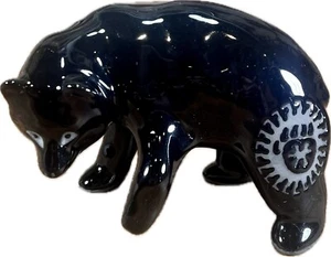 Native American San Juan Pueblo Black on Black Pottery/Ceramic Bear - Signed - Picture 1 of 11