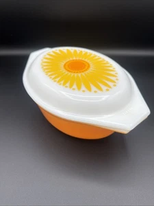 Vintage Pyrex Ware Gänseblümchen 1,5 QT Oval Auflaufform mit Deckel Orange - Bild 1 von 10