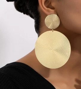 Huge Gold Earrings Long Vintage Style Metal Chunky Statement  Big Runway Big - Picture 1 of 4