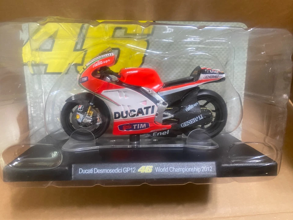VALENTINO ROSSI COLLECTION-DUCATI DESMOSEDICI GP12 WORLD CHAMPIONSHIP 2012 1/18 - Image 1 of 3