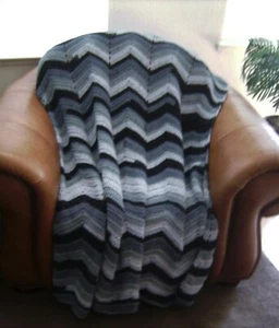 NEW HAND CROCHET SHADES OF GRAY MULTI COLOR RIPPLE AFGHAN LAP BLANKET THROW - Picture 1 of 5