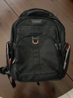 Mochila Everki EKP12 para llevarte cómoda y con estilo Foto 1 de 4