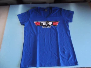 Trump 2020 Blue V Neck Short Sleeve Graphic Tee Ladies L - Picture 1 of 8