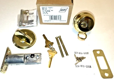 Schlage B60N 605 Single Cylinder Deadbolt Strike Bright Brass Finish Cyl 29-240 - Image 1 of 3