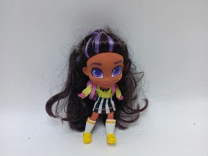 Hairdorables Skylar Puppe Versand am selben Tag - Bild 1 von 5