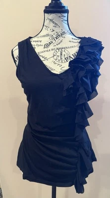 Regata Elle preta com babado - Tamanho grande feminina - Imagem 1 de 3