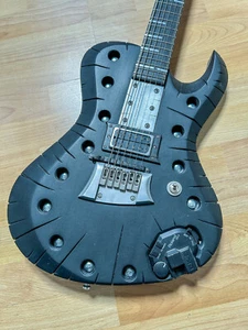 CYAN chitarra + sintetizzatore chitarra di Chris Harms / LORD OF THE LOST - Foto 1 di 17