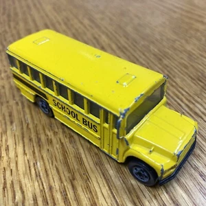 Vintage 1988 Hot Wheels Classic Yellow School Bus Ford Series - Picture 1 of 7