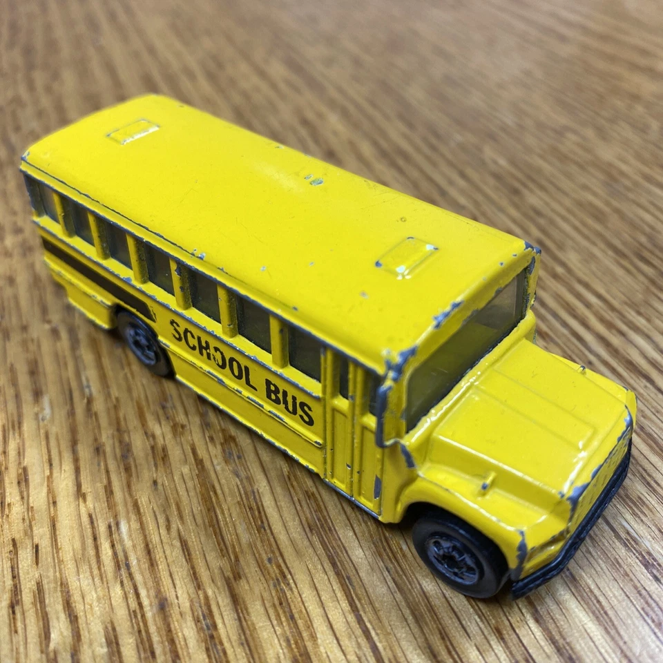 Vintage 1988 Hot Wheels Classic Yellow School Bus Ford Series - Image 1 of 4