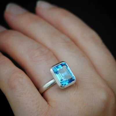 Anel suíço topázio azul prata 925 | Anel de declaração solitário corte esmeralda - Imagem 1 de 2