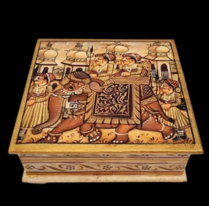 Old Vintage Carved Hand Painted Persian Mughal Miniature Painting Box - Picture 1 of 4