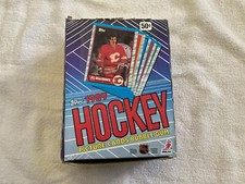 1989-90 Topps Hockey Wax Box                  36 Unopened Packs.
