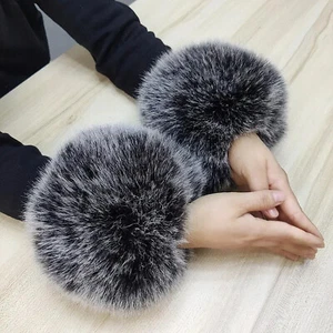 Women Faux Fur Cuffs Wristband Winter Warm Arm Wrist 2pcs Fur Sleeve Gloves - Picture 1 of 37