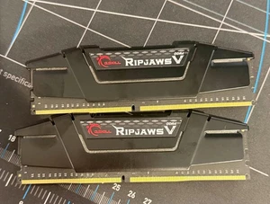 G.SKILL Ripjaws V 16 GB (2x8GB) DDR4 3200MHz CL16 Desktop RAM F4-3200C16Q-32GVK - Picture 1 of 2