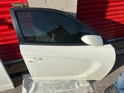 Puerta delantera derecha OEM - Dodge Charger (2015-2021) Foto 1 de 4