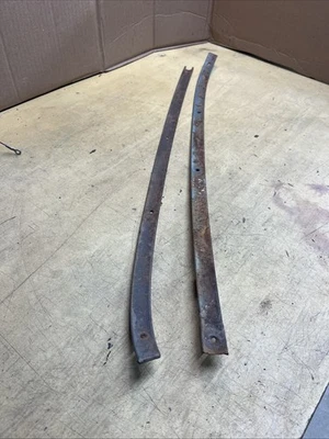 Ford Mustang 1967 1968 tablero a moldura de parabrisas, par. Todos los estilos de cuerpo en bruto Foto 1 de 4