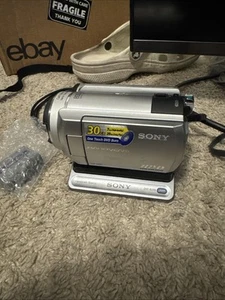Sony Dcr-sr40 - Picture 1 of 6