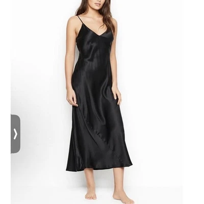 Maxi Vestido Victoria's Secret Negro Satinado Sin Mangas Correa de Espagueti Sin Espalda XL Foto 1 de 4