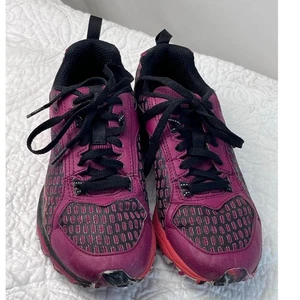 Merrell Damen Tough Mudder Laufen Athleisure Sportschuh - rot/schwarz - 7,5 - Bild 1 von 10