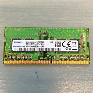 Laptop Memory RAM Samsung 8GB PC4-19200 DDR4-2400T SDRAM M471A1K43CB1-CRC - Picture 1 of 2