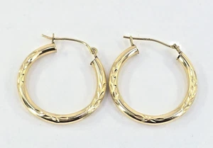AV Alwand Vahan 14k Yellow Gold Diamond-Cut Hoop EARRINGS 1" Long Hinged Closure - Picture 1 of 6