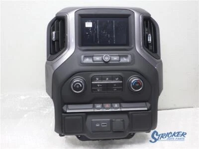 Chevrolet Silverado 3500 Pickup 2022-2023 Pantalla de visualización de infoentretenimiento G22105 Foto 1 de 4