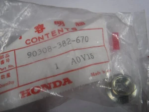 OEM HONDA XL125 XL250 XL500 XR200 CH150 CMX250 TUERCA DE BRIDA 90308-382-670 W32-79G - Imagen 1 de 1