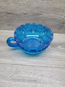 Vtg LE Smith Pressed Glass Blue Glass Handle Nappy Quintec Heritage? - Picture 1 of 6