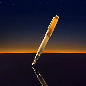 Sailor Professional Gear Slim 14K Fountain Pen Celestial Series SUN MF Nib - Picture 1 of 8