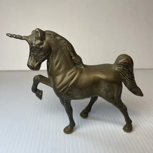 "Estatuilla estatua rampante unicornio de latón de colección fantasía mítica MCM 5"" de alto" - Imagen 1 de 17