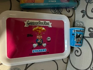GET A GRIP GARBAGE PAIL KIDS SORTING TRAY +CUP COMBO ADAM BOMB NASTY NICK - Picture 1 of 3