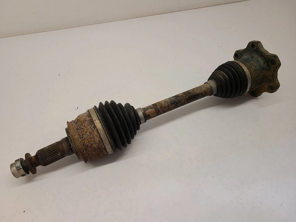 2015 2016 2017 2018 2019 2020 CADILLAC ESCALADE  Axle Shaft Front Axle  - Image 1 of 4